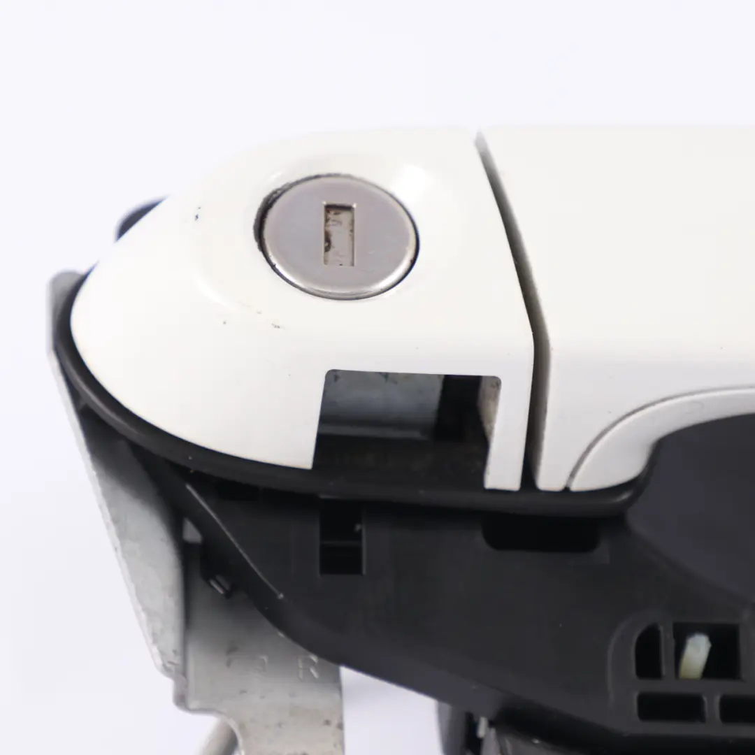 Door Grab Handle Front Right O/S Outside Alpine White - 300 to BMW X3 F25 with Part number 7319349 BMW X3 F25 Door Grab Handle Front Right O/S Outside Alpine White - 300 - SKU rhd-7319349-AW1 - Part number 7319349