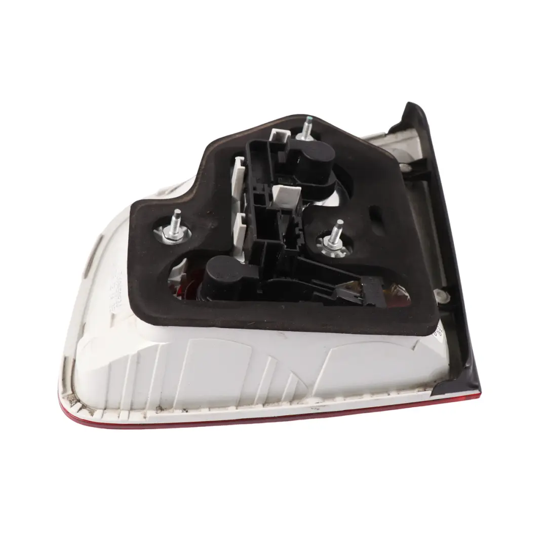 7L Rear Tail Light Left N/S Lamp Boot Inner to VW Volkswagen Touareg with Part number 7L6945093S VW Volkswagen Touareg 7L Rear Tail Light Left N/S Lamp Boot Inner - SKU rhd-7L6945093S - Part number 7L6945093S