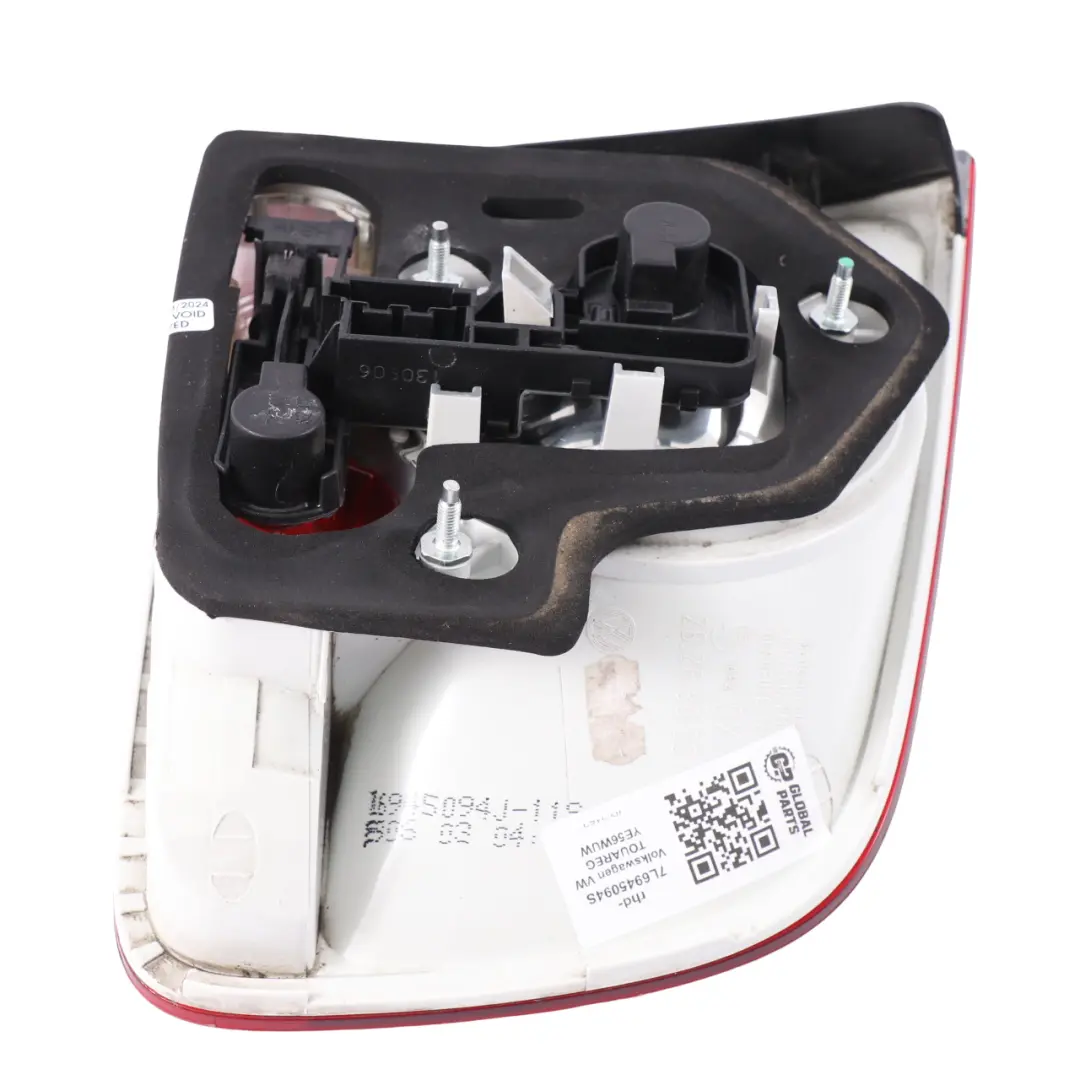 7L Rear Tail Light Right O/S Lamp Boot Inner to VW Volkswagen Touareg with Part number 7L6945094S VW Volkswagen Touareg 7L Rear Tail Light Right O/S Lamp Boot Inner - SKU rhd-7L6945094S - Part number 7L6945094S