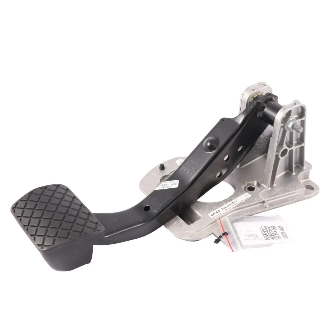 7N Brake Pedal Assembly Automatic Gearbox 7N2723057A to VW Volkswagen Sharan with Part number 7N2723142 VW Volkswagen Sharan 7N Brake Pedal Assembly Automatic Gearbox 7N2723057A - SKU rhd-7N2723142 - Part number 7N2723142