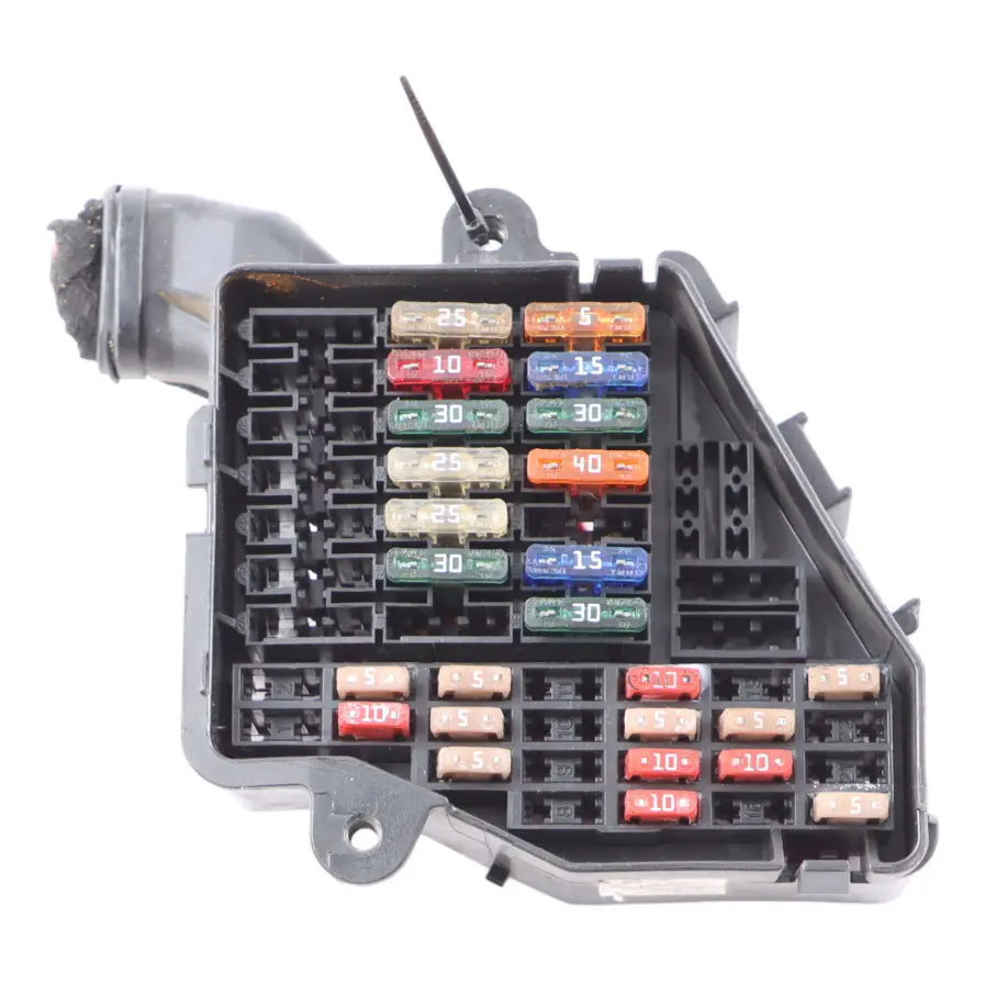 Fuse Box Control Module Relay Box to Audi A6 C6 with Part number 8D2941824 Audi A6 C6 Fuse Box Control Module Relay Box - SKU rhd-8D2941824 - Part number 8D2941824