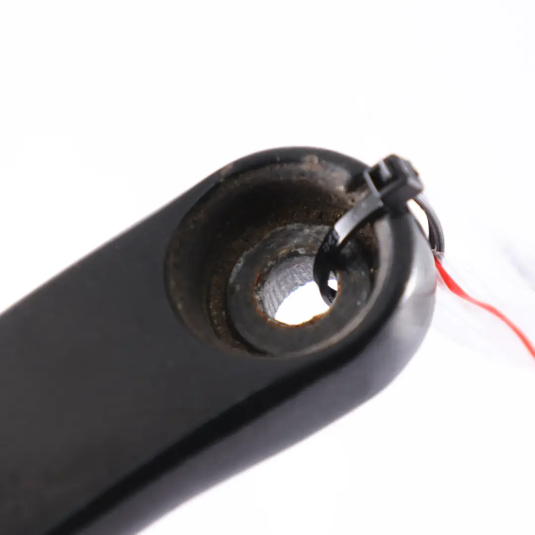 Front Windscreen Right O/S Wiper Arm to Audi A4 B8 with Part number 8K2955408 Audi A4 B8 Front Windscreen Right O/S Wiper Arm - SKU rhd-8K2955408 - Part number 8K2955408