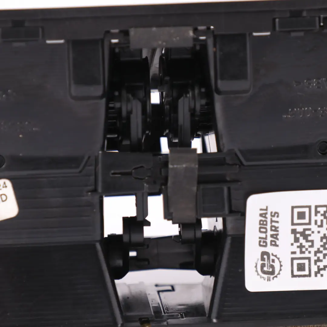 Middle Dashboard Centre Air Vent Grille Nozzle Outlet 8T2820951C to Audi A4 B8 with Part number 8T2820951B Audi A4 B8 Middle Dashboard Centre Air Vent Grille Nozzle Outlet 8T2820951C - SKU rhd-8T2820951C - Part number 8T2820951B