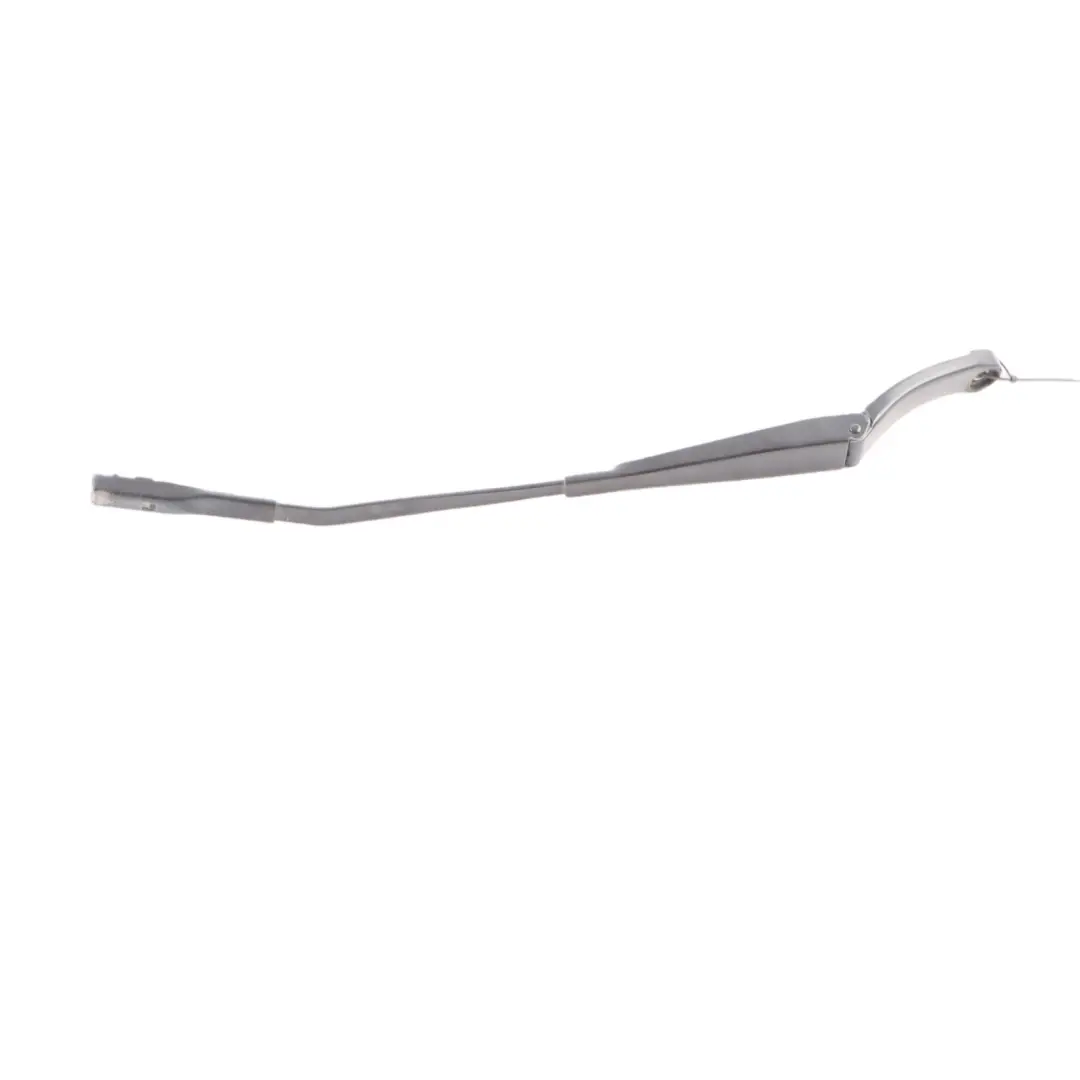 Wiper Arm Windscreen Front Right O/S to Audi A3 8V with Part number 8V2955408 Audi A3 8V Wiper Arm Windscreen Front Right O/S - SKU RHD-8V2955408 - Part number 8V2955408