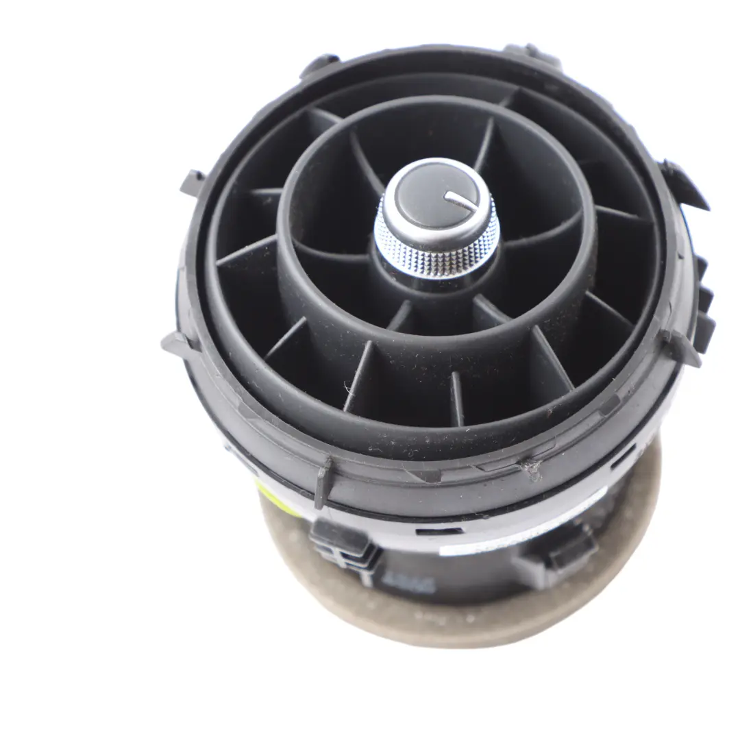 Fresh Air Vent Right O/S Dashboard Trim Panel Black to Audi A1 8X with Part number 8X2820902 Audi A1 8X Fresh Air Vent Right O/S Dashboard Trim Panel Black - SKU rhd-8X2820902 - Part number 8X2820902