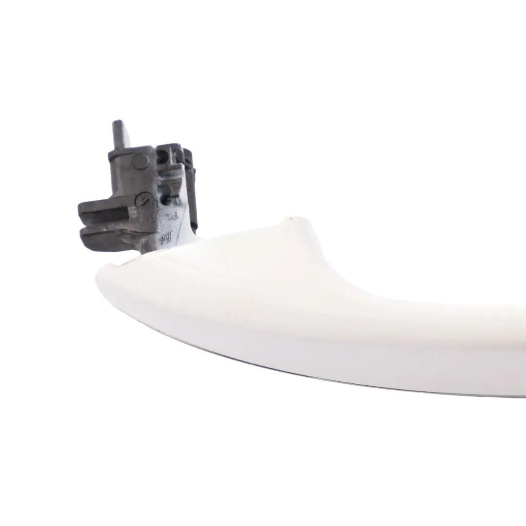 Door Exterior Handle Front Right O/S Polar White - 149 to Mercedes W205 with Part number A0997604801 Mercedes W205 Door Exterior Handle Front Right O/S Polar White - 149 - SKU rhd-A0997604801-POL - Part number A0997604801