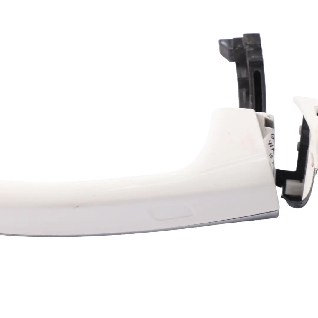Door Exterior Handle Front Right O/S Polar White - 149 to Mercedes W205 with Part number A0997604801 Mercedes W205 Door Exterior Handle Front Right O/S Polar White - 149 - SKU rhd-A0997604801-POL - Part number A0997604801
