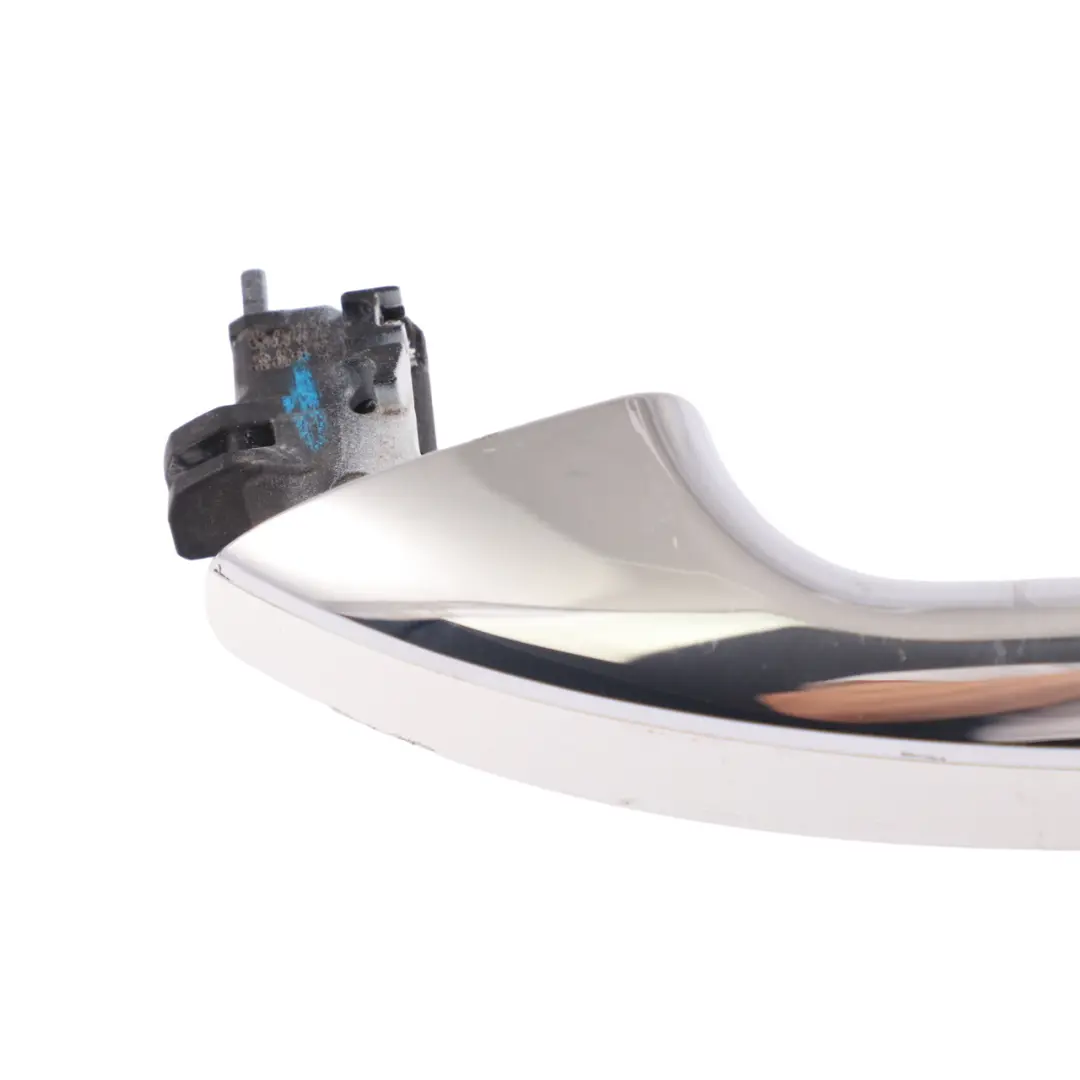 Right O/S Rear Door Exterior Handle Polar White - 149 to Mercedes W205 with Part number A0997605501 Mercedes W205 Right O/S Rear Door Exterior Handle Polar White - 149 - SKU rhd-A0997605501-POL - Part number A0997605501