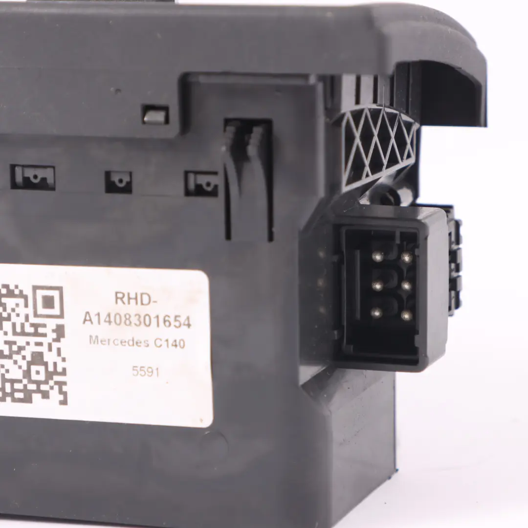 Dashboard Air Vents Duct Ventilation to Mercedes C140 with Part number A1408301654 Mercedes C140 Dashboard Air Vents Duct Ventilation - SKU RHD-A1408301654 - Part number A1408301654