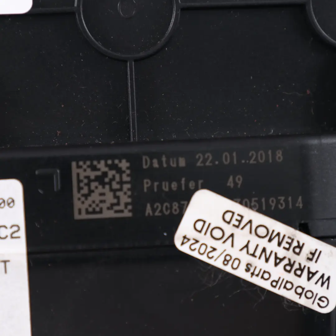 Instrument Cluster Speedometer Automatic to Mercedes W205 C253 Petrol with Part number A2059008233 Mercedes W205 C253 Petrol Instrument Cluster Speedometer Automatic - SKU RHD-A2059008233 - Part number A2059008233