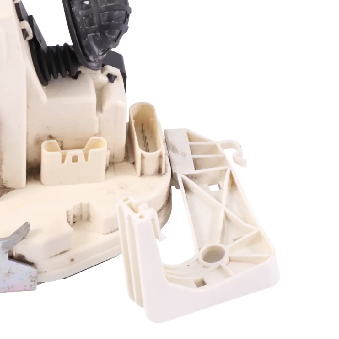 Front Door Left N/S Lock System Actuator Mechanism to Mercedes W221 with Part number A2217202735 Mercedes W221 Front Door Left N/S Lock System Actuator Mechanism - SKU rhd-A2217202735 - Part number A2217202735