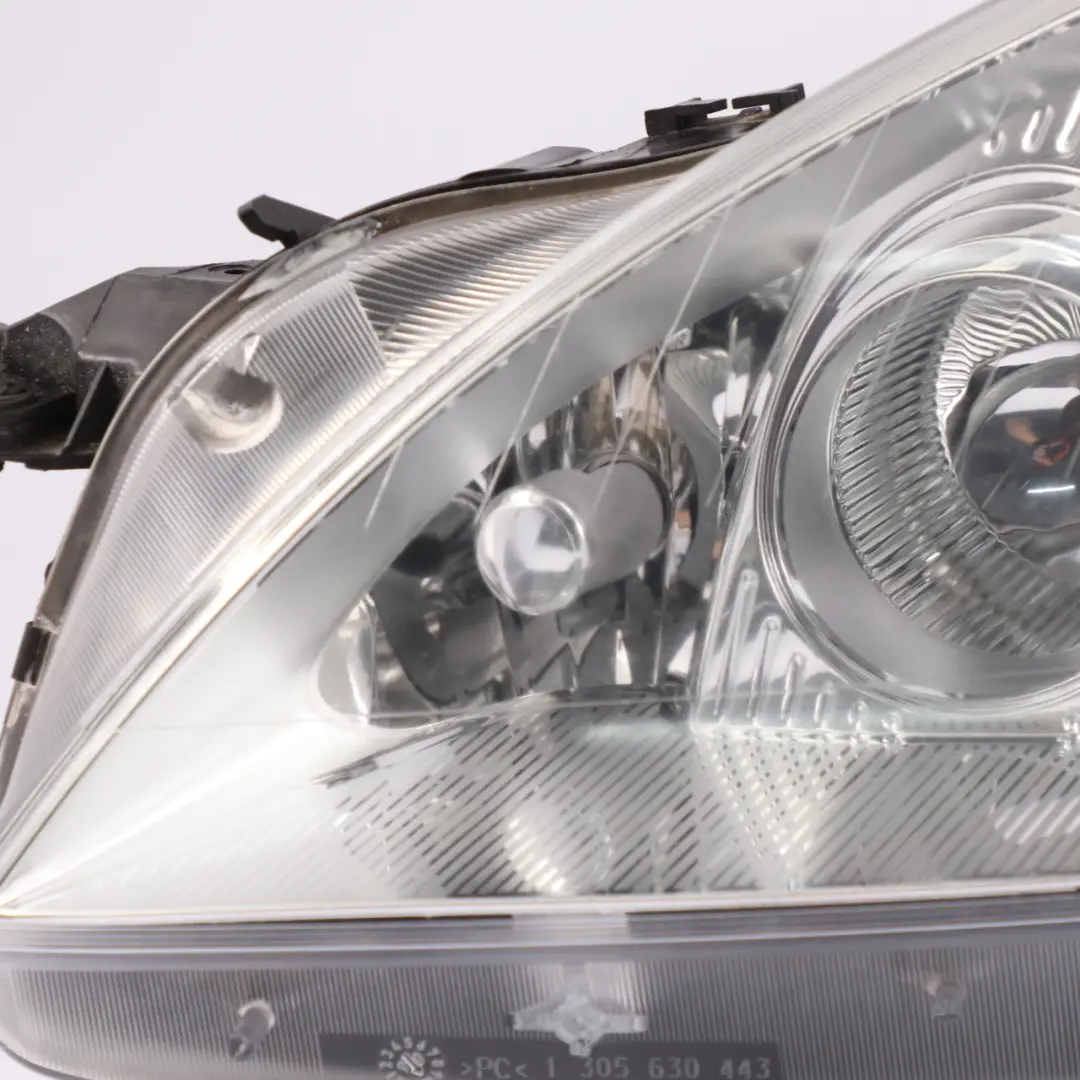 Headlight Headlamp Lamp Light Front Left N/S to Mercedes W221 with Part number A2218205761 Mercedes W221 Headlight Headlamp Lamp Light Front Left N/S - SKU RHD-A2218205761 - Part number A2218205761