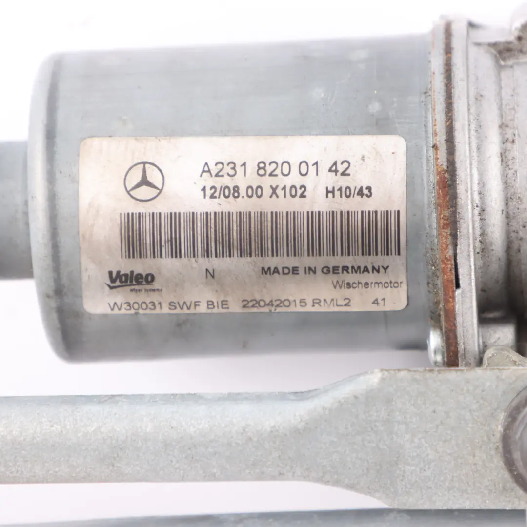 Windscreen Wiper Linkage Mechanism Motor to Mercedes SL R231 Roadster with Part number A2318200640 Mercedes SL R231 Roadster Windscreen Wiper Linkage Mechanism Motor - SKU RHD-A2318200640 - Part number A2318200640