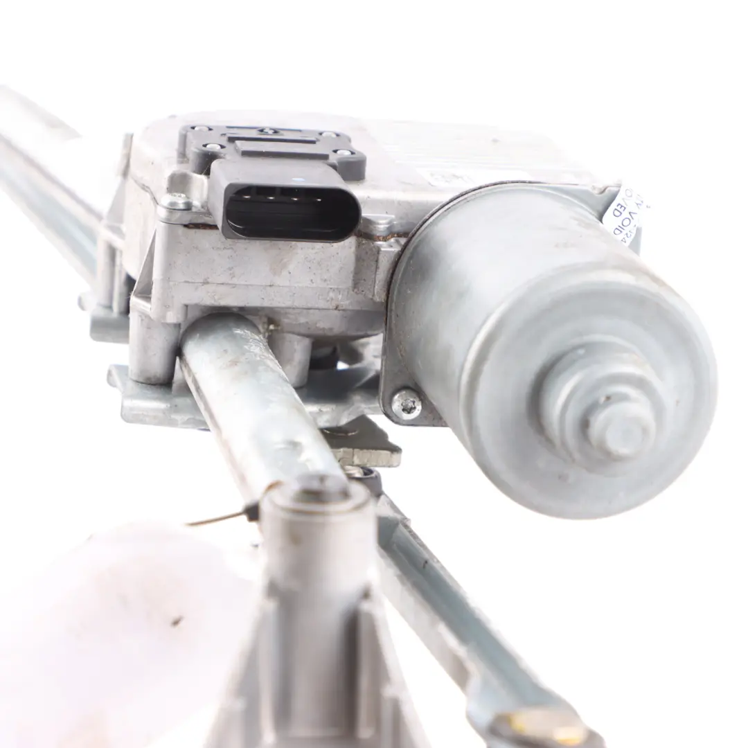 Windscreen Wiper Linkage Mechanism Motor to Mercedes SL R231 Roadster with Part number A2318200640 Mercedes SL R231 Roadster Windscreen Wiper Linkage Mechanism Motor - SKU RHD-A2318200640 - Part number A2318200640