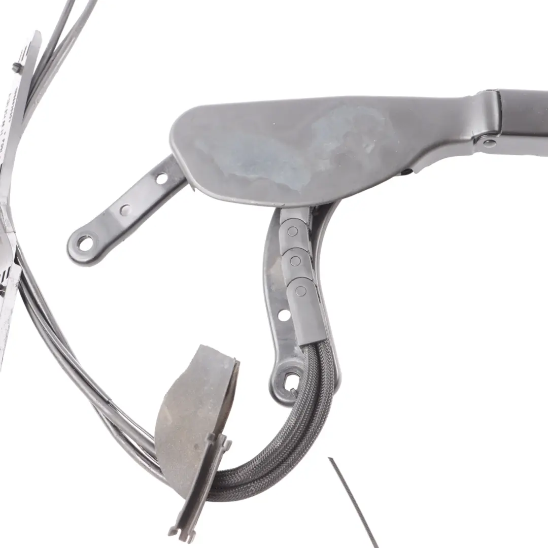 Front Windshield Heater Wiper Arm Blade to Mercedes R231 with Part number A2318201340 Mercedes R231 Front Windshield Heater Wiper Arm Blade - SKU RHD-A2318201340 - Part number A2318201340