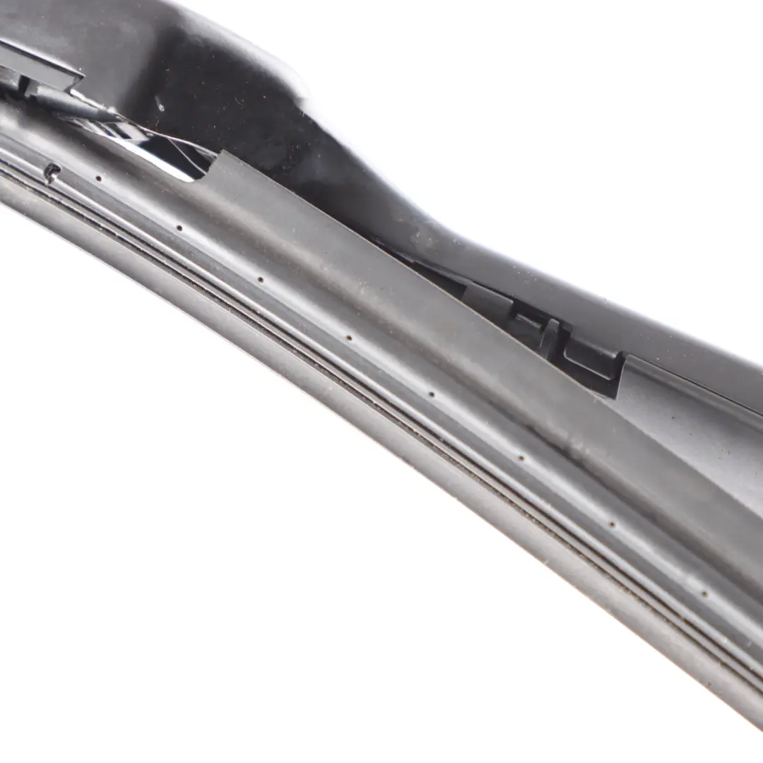 Front Windshield Heater Wiper Arm Blade to Mercedes R231 with Part number A2318201340 Mercedes R231 Front Windshield Heater Wiper Arm Blade - SKU RHD-A2318201340 - Part number A2318201340
