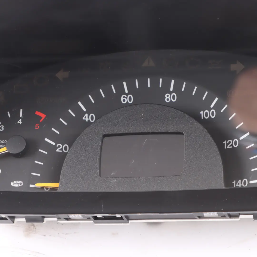 Instrument Cluster Speedo Clocks AUTOMATIC to Mercedes Vito W639 Diesel with Part number A6394460421 Mercedes Vito W639 Diesel Instrument Cluster Speedo Clocks AUTOMATIC - SKU rhd-A6394460421-1 - Part number A6394460421