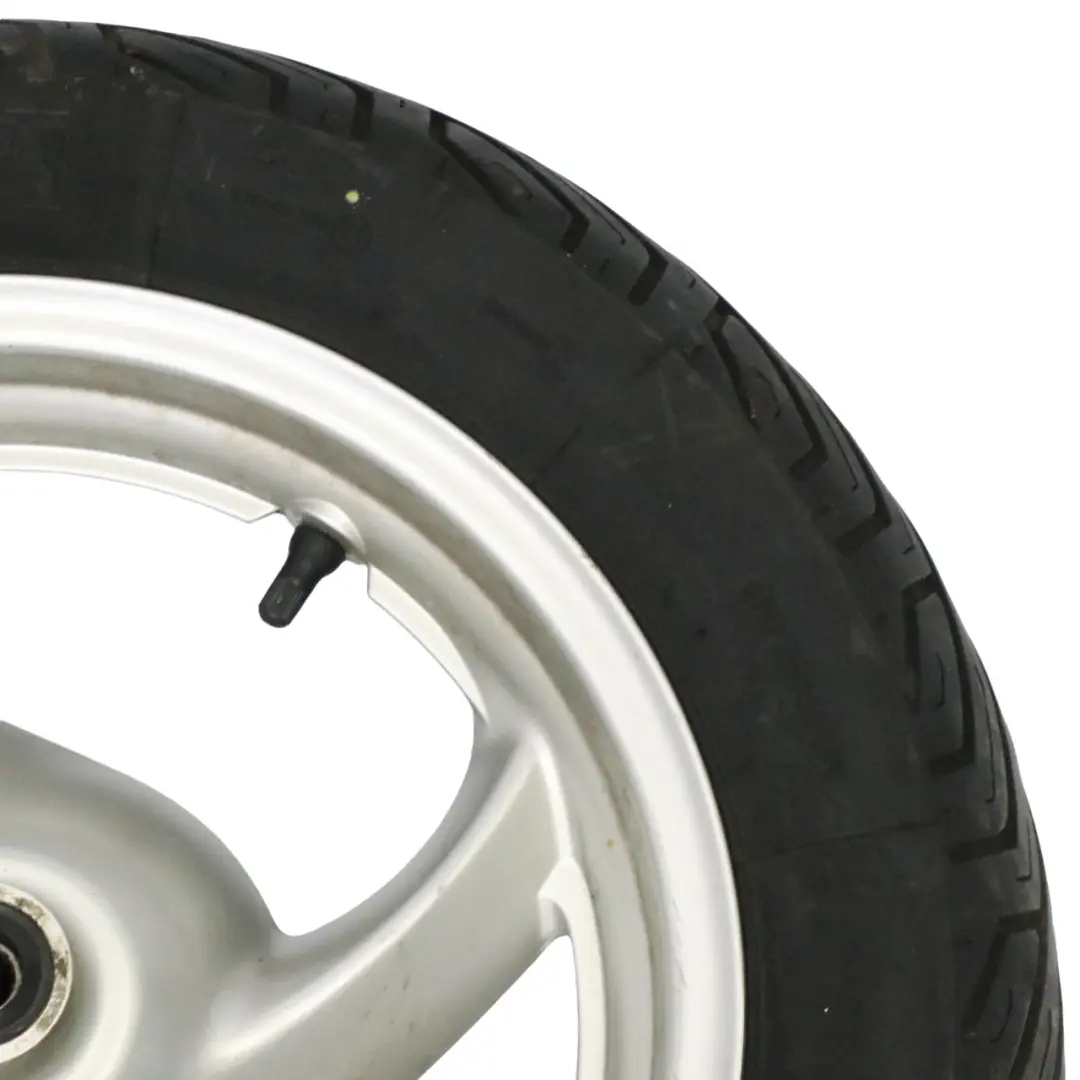 Rueda Delantera Honda 125 Pantheon R12 Neumático Michelin 110/90 para con número de pieza WHEEL-FRONT-PANTHEON Rueda Delantera Honda 125 Pantheon R12 Neumático Michelin 110/90 - SKU WHEEL-FRONT-PANTHEON - Número de pieza WHEEL-FRONT-PANTHEON
