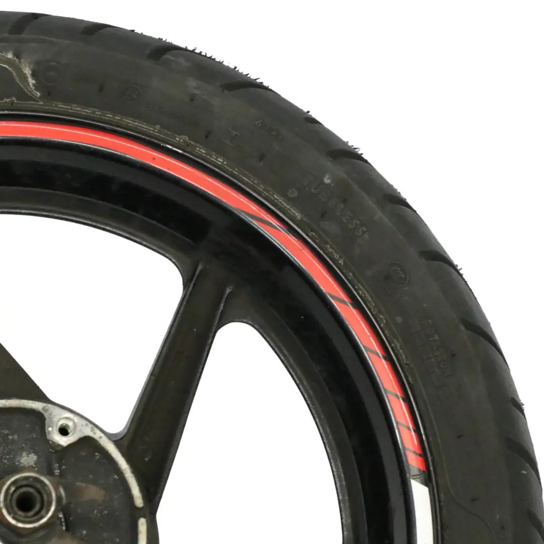 CBR F3 Ruota posteriore R17 Pneumatico Maxxis 160/60 per Honda con numero di parte WHEEL-REAR-CBR Honda CBR F3 Ruota posteriore R17 Pneumatico Maxxis 160/60 - SKU WHEEL-REAR-CBR - Numero di parte WHEEL-REAR-CBR