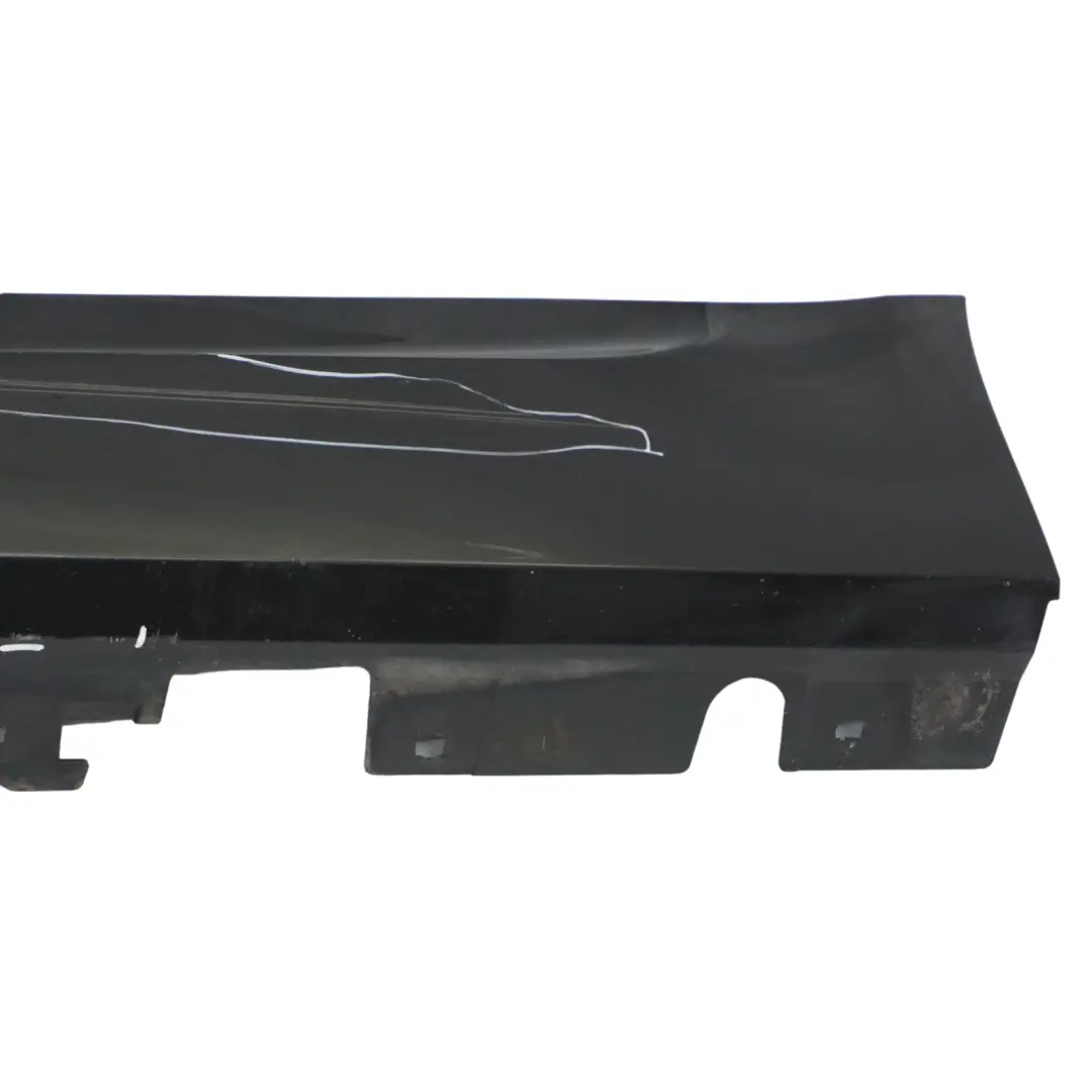 Próg Prawy Listwa Progowa M-Pakiet Black Sapphire Czarny - 475 do BMW E92 E93 o numerze 0036123 BMW E92 E93 Próg Prawy Listwa Progowa M-Pakiet Black Sapphire Czarny - 475 - SKU 0036123-BS1 - Numer Części 0036123