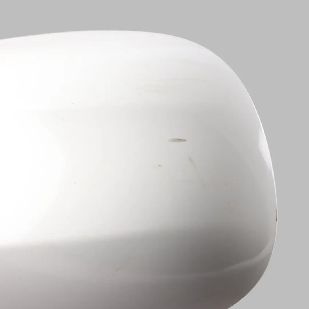 Copertura Dello Specchio Specchietto Dx Bianco Alpino 300 per BMW E90 E91 LCI con numero di parte 0036828 BMW E90 E91 LCI Copertura Dello Specchio Specchietto Dx Bianco Alpino 300 - SKU 0036828-AW3 - Numero di parte 0036828