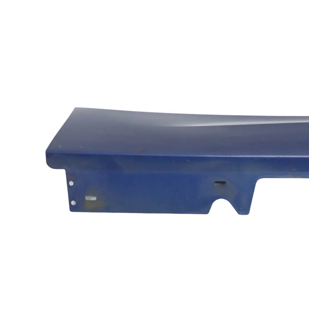 Próg Prawy Listwa Progowa Montegoblau Blue Metallic - A51 do BMW E90 E91 LCI o numerze 0037060 BMW E90 E91 LCI Próg Prawy Listwa Progowa Montegoblau Blue Metallic - A51 - SKU 0037060-MTB - Numer Części 0037060