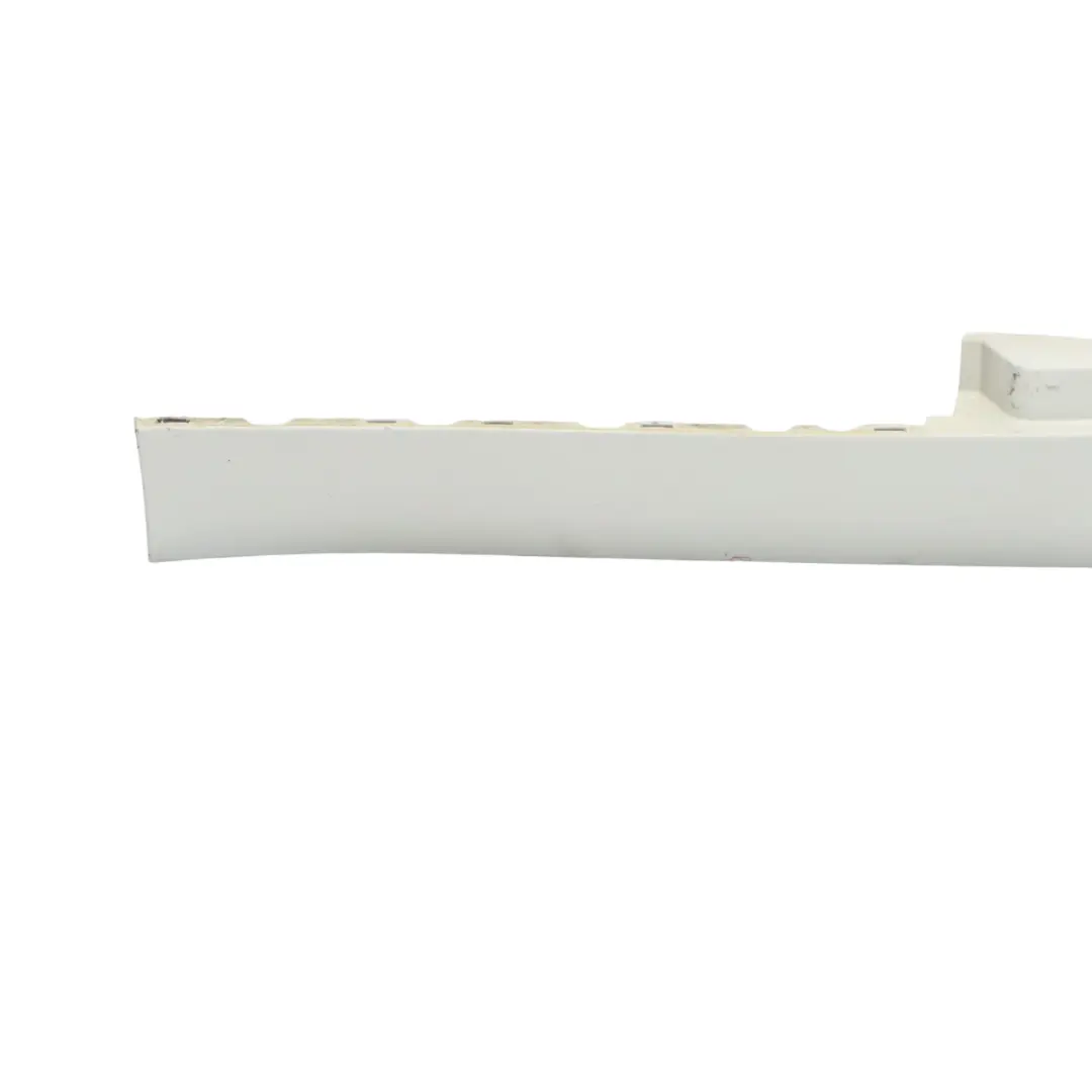 Gonna Laterale Anteriore Sinistra Striscia Davanzale Alpinweiss - 300 per BMW Z4 E89 con numero di parte 0037523 BMW Z4 E89 Gonna Laterale Anteriore Sinistra Striscia Davanzale Alpinweiss - 300 - SKU 0037523-AW - Numero di parte 0037523