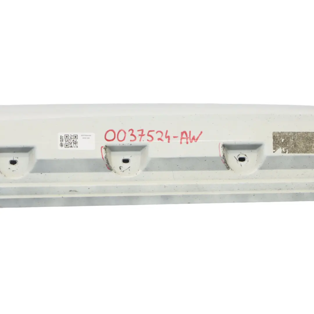 Sill Strip Side Skirt Front Right O/S Alpinweiss Alpine White - 300 to BMW Z4 E89 with Part number 0037524 BMW Z4 E89 Sill Strip Side Skirt Front Right O/S Alpinweiss Alpine White - 300 - SKU 0037524-AW - Part number 0037524