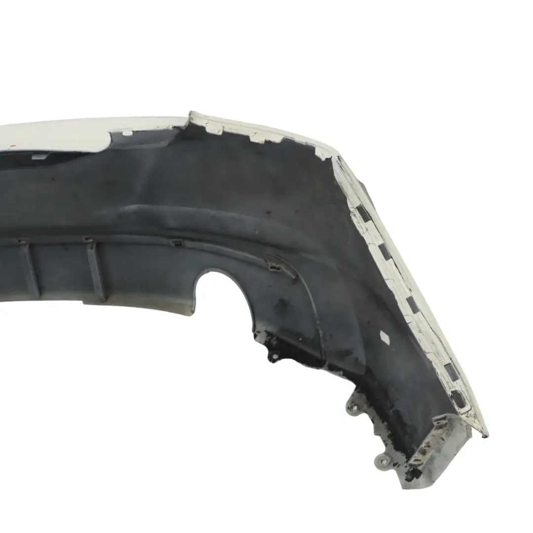 Zderzak Tylny Alpinweiss 3 Biały - 300 do BMW F20 F21 o numerze 0038883 BMW F20 F21 Zderzak Tylny Alpinweiss 3 Biały - 300 - SKU 0038883-AW - Numer Części 0038883