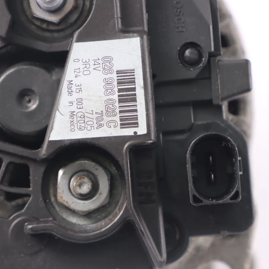 Mk4 Lichtmaschine Generator BOSCH 14V 70A für Volkswagen Golf mit Teilenummer 028903028C Volkswagen Golf Mk4 Lichtmaschine Generator BOSCH 14V 70A - SKU 028903028C - Teilenummer 028903028C