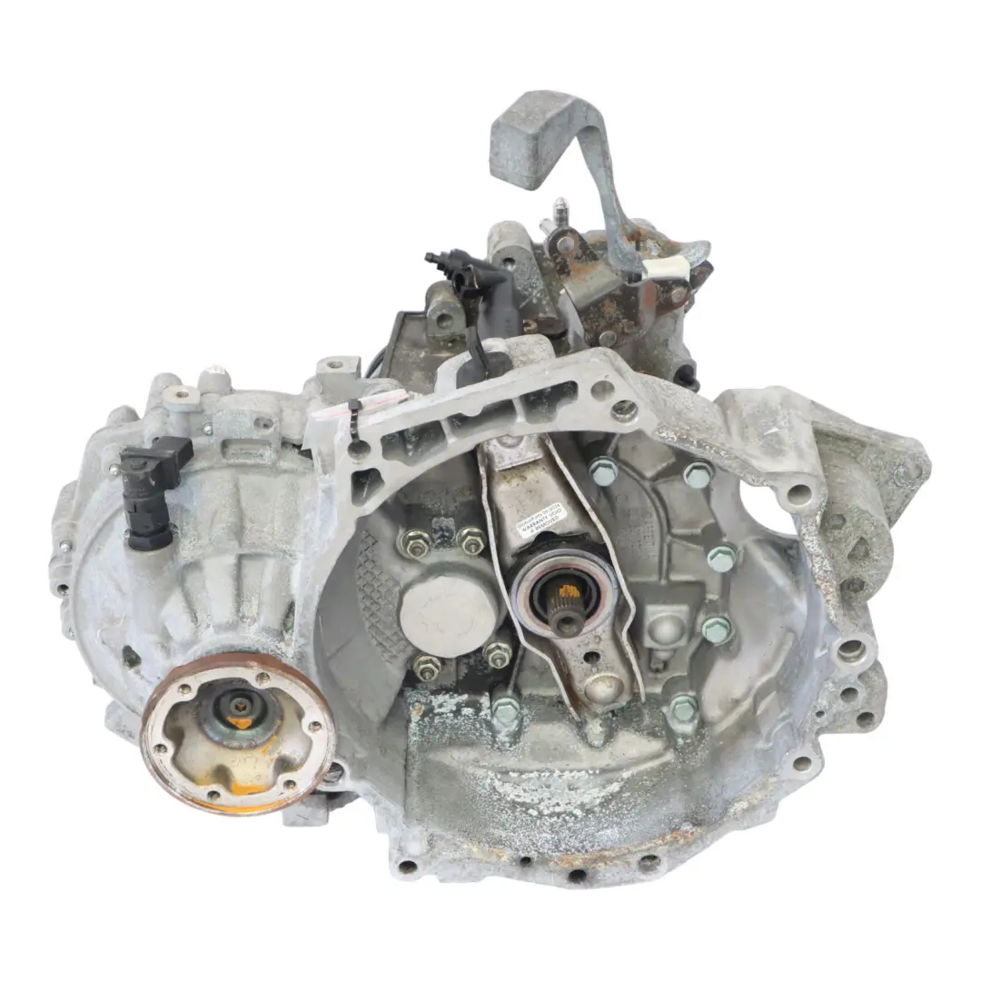 Manualna Skrzynia Biegów FCH 5 Biegowa do Volkswagen New Beetle 1.6 o numerze 02J300051F Volkswagen New Beetle 1.6 Manualna Skrzynia Biegów FCH 5 Biegowa - SKU 02J300051F - Numer Części 02J300051F