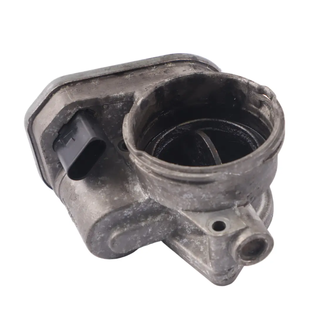 Silnik Przepustnica Diesel TDI do VW Golf V Polo 9N o numerze 038128063G VW Golf V Polo 9N Silnik Przepustnica Diesel TDI - SKU 038128063G - Numer Części 038128063G