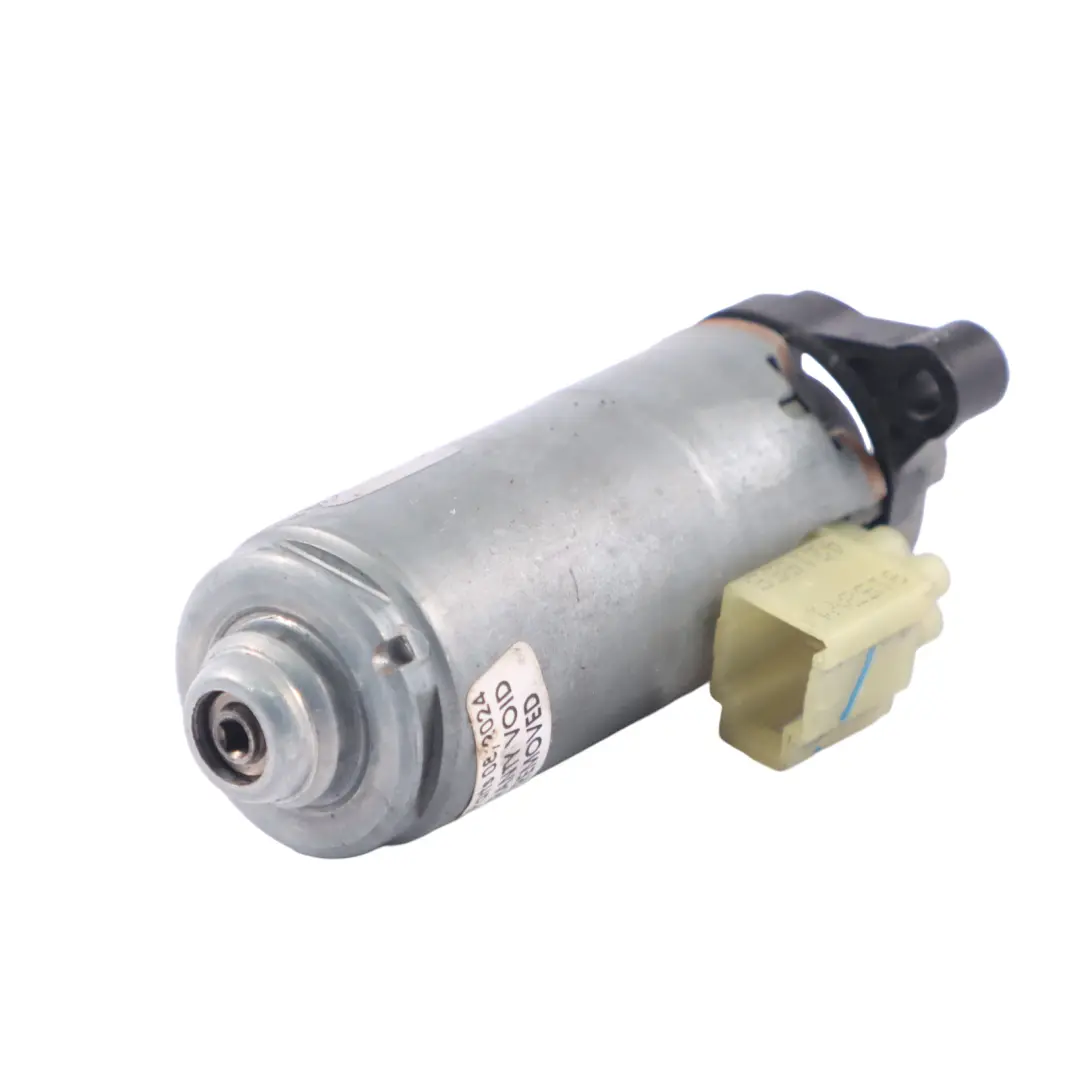 Seat Motor BMW F06 F13 F33 F83 M4 Adjustment Drive Front Right O/S - SKU 0390204076 - Part number 0390204076