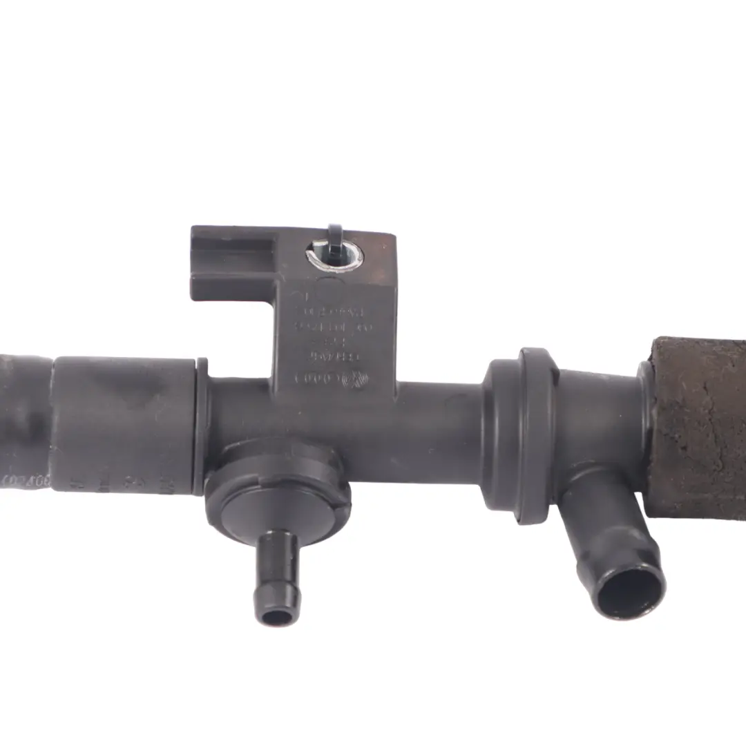 Wasserleitung Schlauchleitung Motor Kühlung Schlauch für Audi A1 8X mit Teilenummer 03C103465AA Audi A1 8X Wasserleitung Schlauchleitung Motor Kühlung Schlauch - SKU 03C103465AA - Teilenummer 03C103465AA