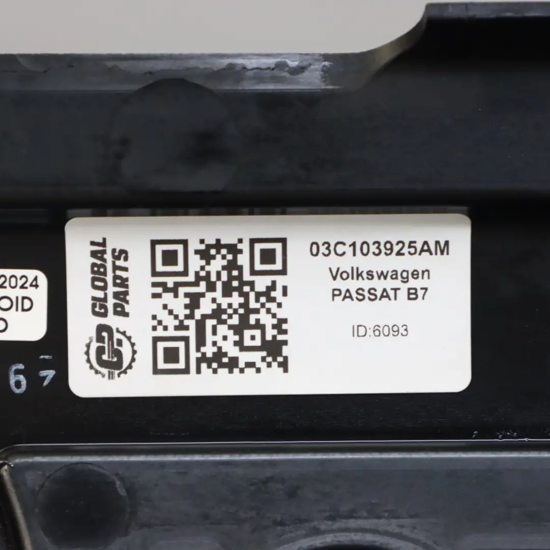 Volkswagen Passat B7 1.4 Benzina Pannello copertura superiore motore - SKU 03C103925AM - Numero di parte 03C103925AM