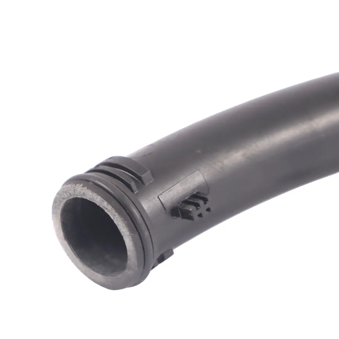 Tuyau d'eau VW Golf 6 Audi A1 A3 8P Tuyau refroidissement l'essence pour à propos du numéro de pièce 03C121065B Tuyau d'eau VW Golf 6 Audi A1 A3 8P Tuyau refroidissement l'essence - SKU 03C121065B - Numéro de pièce 03C121065B