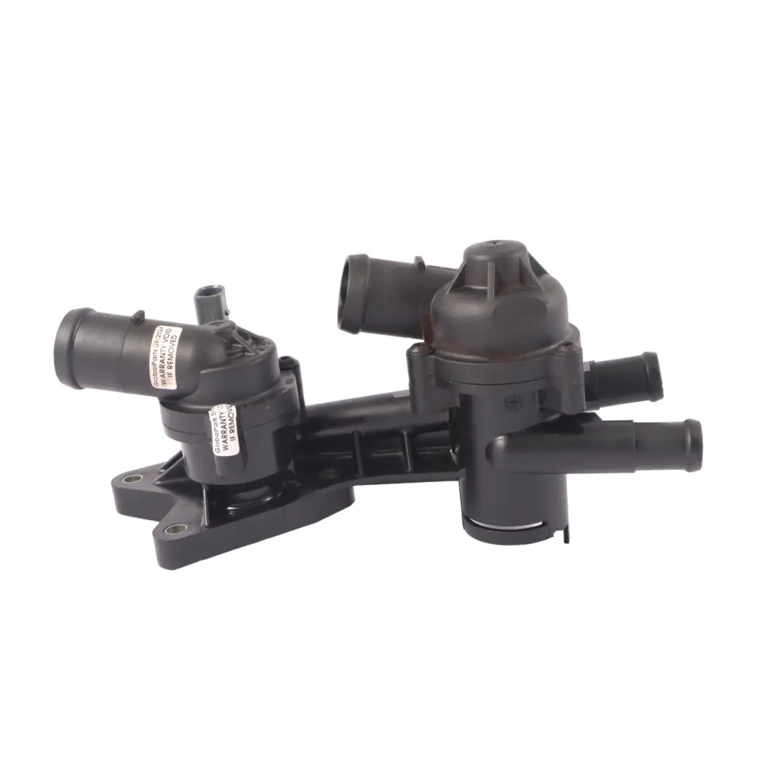 Boîtier thermostat refroidissement d'eau moteur pour Audi A1 8X 1.4 TSI à propos du numéro de pièce 03C121111T Audi A1 8X 1.4 TSI Boîtier thermostat refroidissement d'eau moteur - SKU 03C121111T - Numéro de pièce 03C121111T