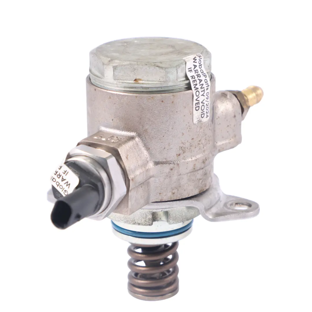 Pompe à carburant Haute Pression Valve Essence 1.4 TSI pour VW Passat B7 à propos du numéro de pièce 03C127026P VW Passat B7 Pompe à carburant Haute Pression Valve Essence 1.4 TSI - SKU 03C127026P - Numéro de pièce 03C127026P