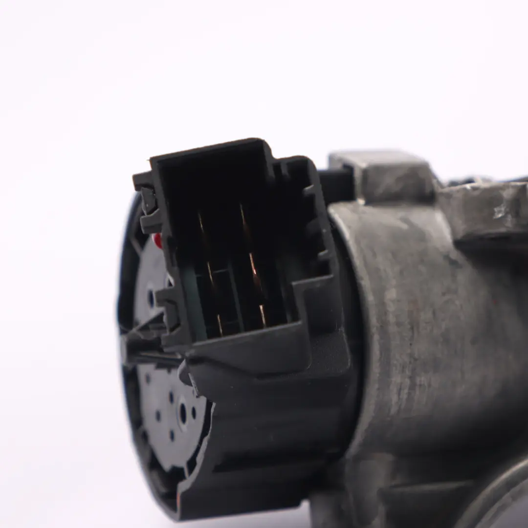 CGGB 85HP Komputer Silnika ECU Klucz Manual do VW Polo 6R 1.4 o numerze 03C906024CN VW Polo 6R 1.4 CGGB 85HP Komputer Silnika ECU Klucz Manual - SKU 03C906024CN - Numer Części 03C906024CN