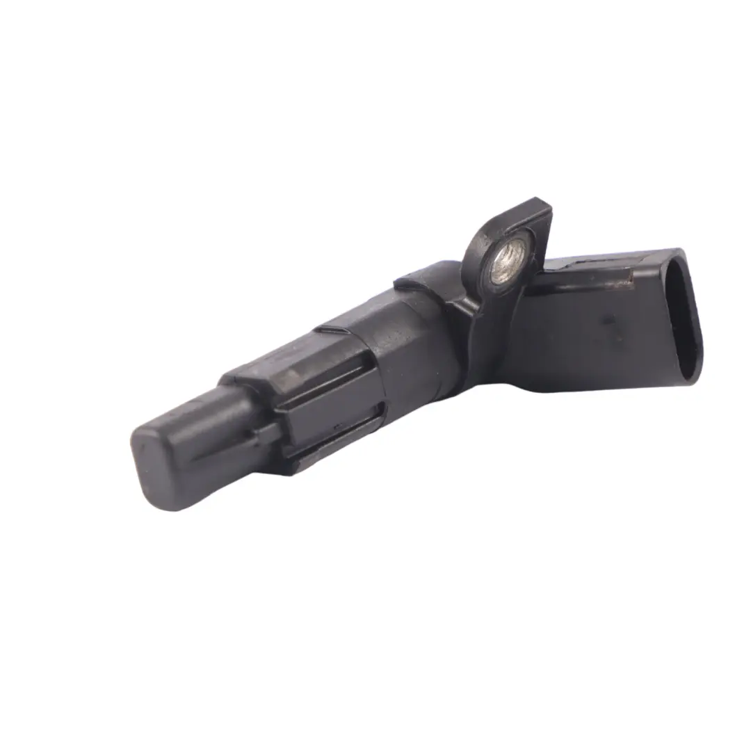 CGGB Czujnik Położenia Prędkości Wału Korbowego do Volkswagen 6R 1.4 o numerze 03D906433 Volkswagen 6R 1.4 CGGB Czujnik Położenia Prędkości Wału Korbowego - SKU 03D906433 - Numer Części 03D906433