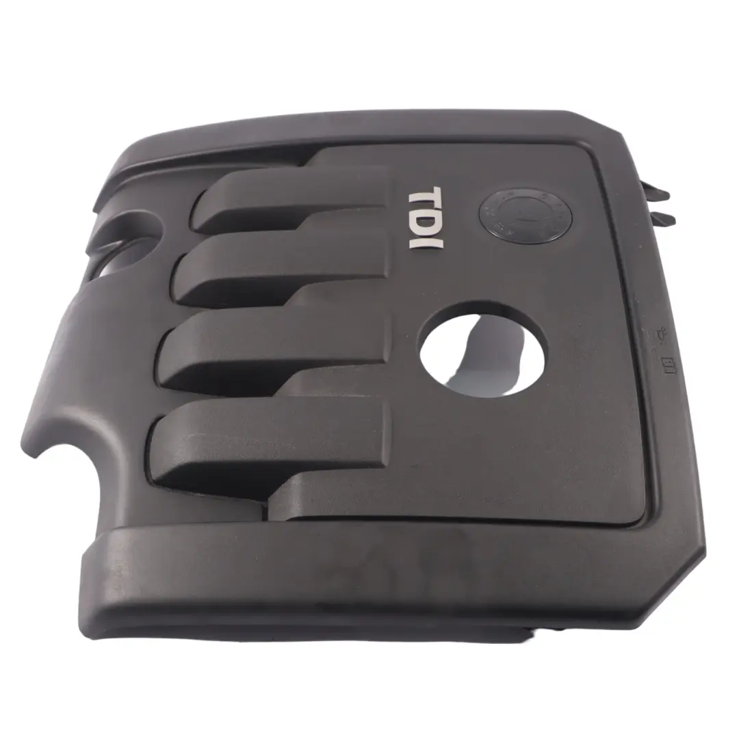 Panneau de Garniture de Capot Moteur pour Skoda Octavia II à propos du numéro de pièce 03G103925BG Skoda Octavia II Panneau de Garniture de Capot Moteur - SKU 03G103925BG - Numéro de pièce 03G103925BG