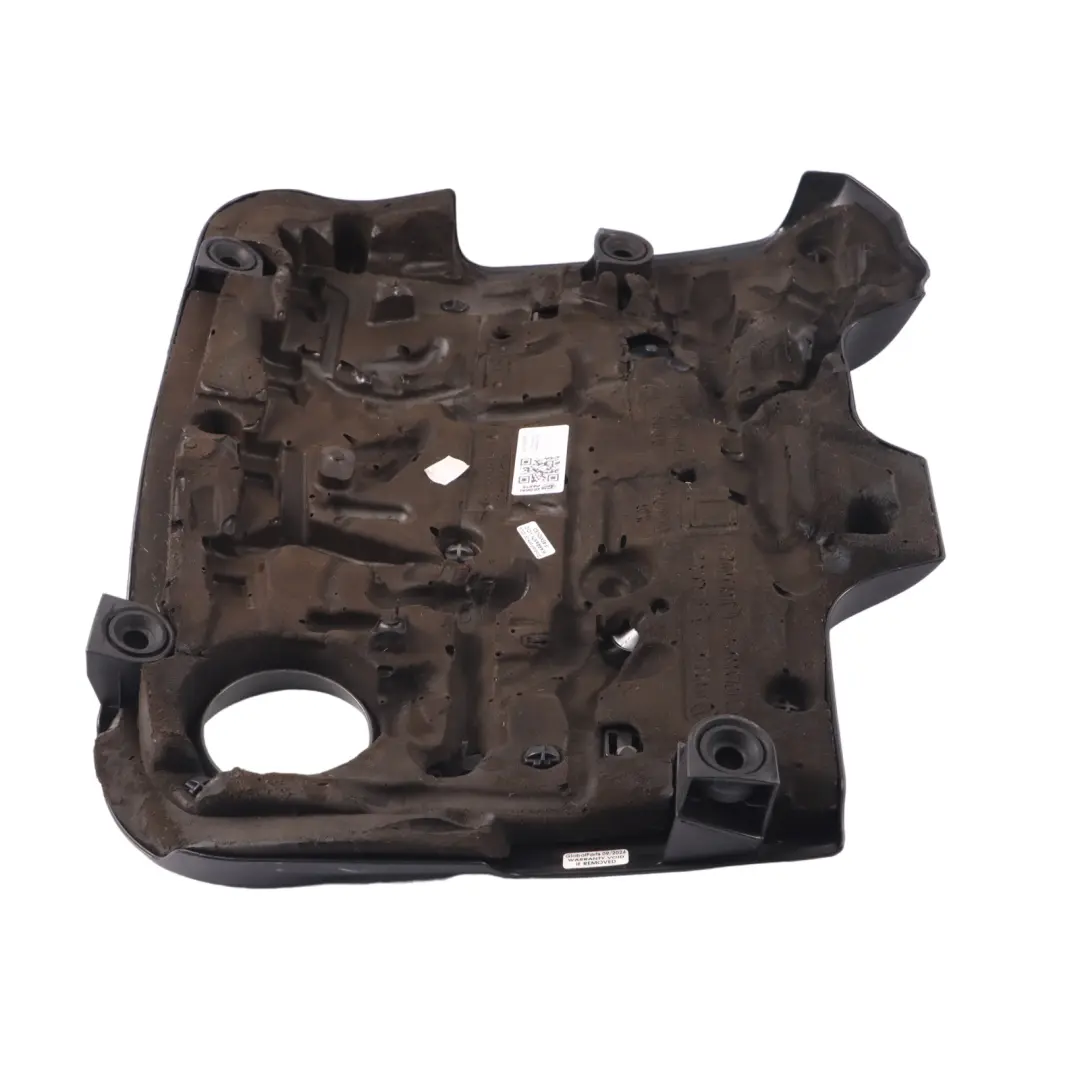 Top Covering Panel to Engine Cover Volkswagen VW Sharan Diesel 2.0 TDI with Part number 03L103925R Engine Cover Volkswagen VW Sharan Diesel 2.0 TDI Top Covering Panel - SKU 03L103925R - Part number 03L103925R