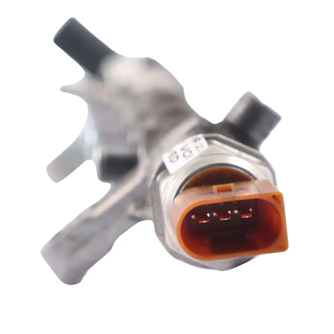 Kraftstoffeinspritzung Bahnlinie Verteiler für Audi A3 8P 2.0 TDI Diesel mit Teilenummer 03L130089P Audi A3 8P 2.0 TDI Diesel Kraftstoffeinspritzung Bahnlinie Verteiler - SKU 03L130089P - Teilenummer 03L130089P