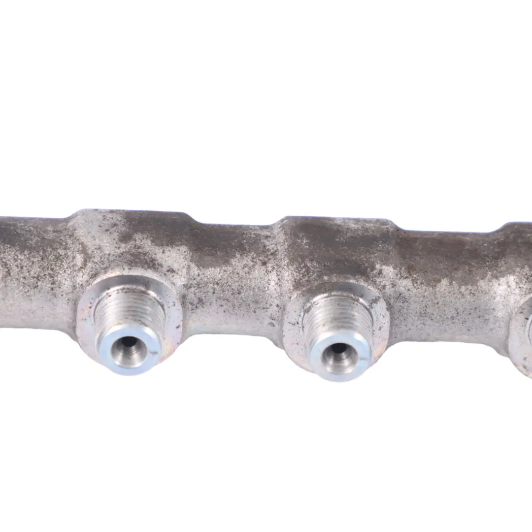 Injector Rail Line Distributor to Audi A3 8P 2.0 TDI Diesel Fuel with Part number 03L130089P Audi A3 8P 2.0 TDI Diesel Fuel Injector Rail Line Distributor - SKU 03L130089P - Part number 03L130089P