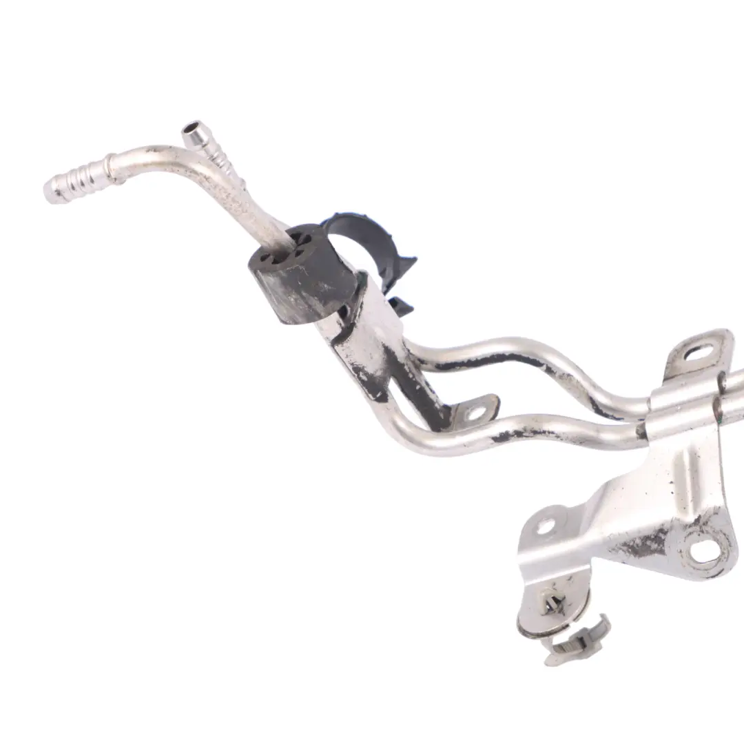 Tubo línea combustible bomba alta presión para Volkswagen Transporter T5 con número de pieza 03L130308D Volkswagen Transporter T5 Tubo línea combustible bomba alta presión - SKU 03L130308D - Número de pieza 03L130308D