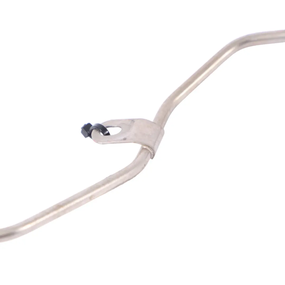 Tubo Vuoto EGR per Audi Skoda SEAT Volkswagen Tiguan 2.0 TDI con numero di parte 03L131605M Audi Skoda SEAT Volkswagen Tiguan 2.0 TDI Tubo Vuoto EGR - SKU 03L131605M - Numero di parte 03L131605M