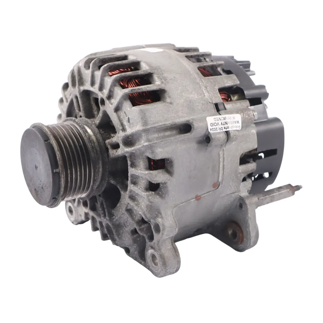 Alternator Prądnica TDI Diesel do Audi A3 8P o numerze 03L903023A Audi A3 8P Alternator Prądnica TDI Diesel - SKU 03L903023A - Numer Części 03L903023A