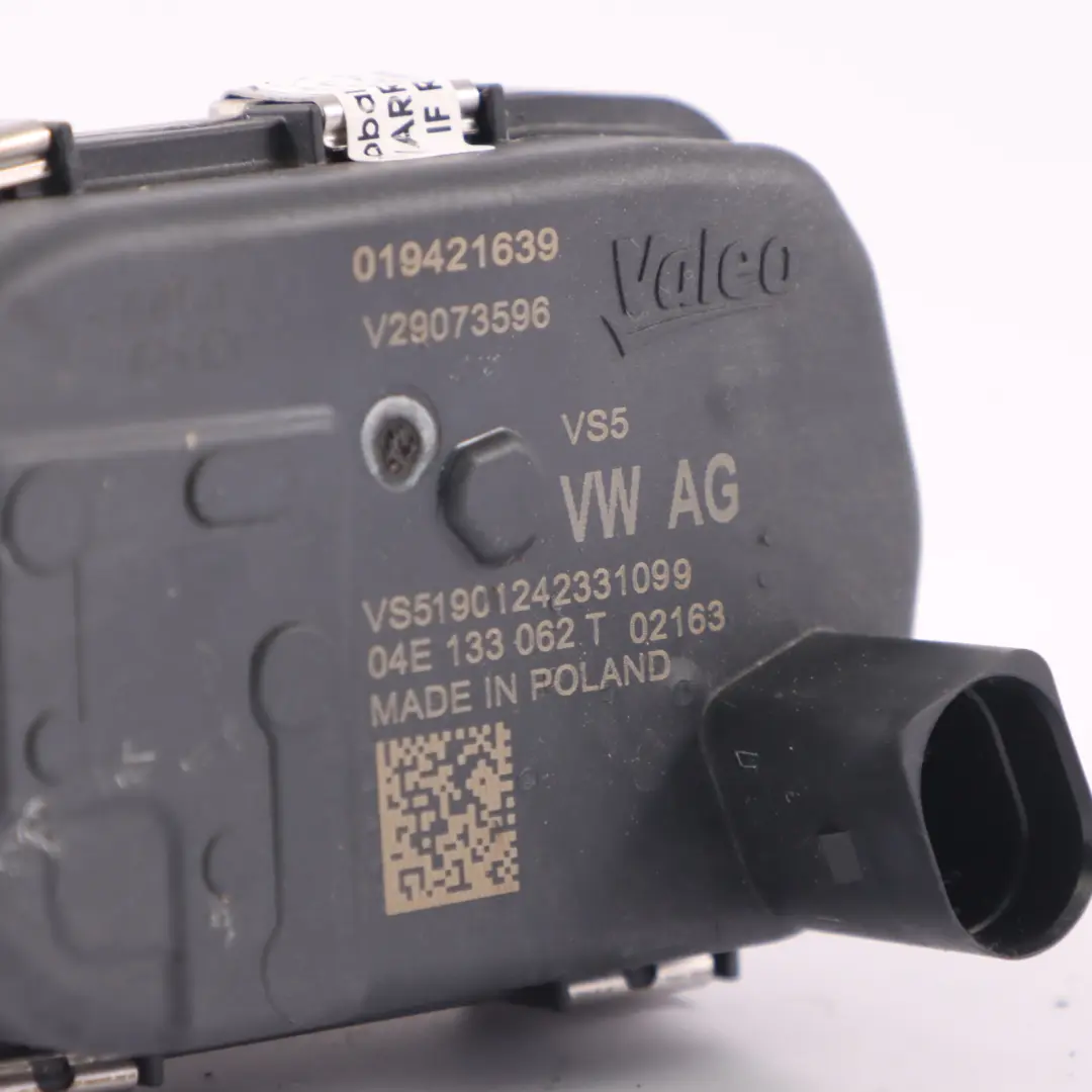 DFYA Unità Valvola Controllo Farfallato per VW Volkswagen Golf 8 1.5 eTSI con numero di parte 04E133062T VW Volkswagen Golf 8 1.5 eTSI DFYA Unità Valvola Controllo Farfallato - SKU 04E133062T - Numero di parte 04E133062T