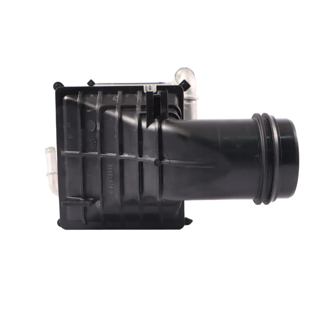 DFYA Benzin Ladeluftkühler für VW Volkswagen Golf 8 1.5 eTSI mit Teilenummer 04E145785M VW Volkswagen Golf 8 1.5 eTSI DFYA Benzin Ladeluftkühler - SKU 04E145785M - Teilenummer 04E145785M