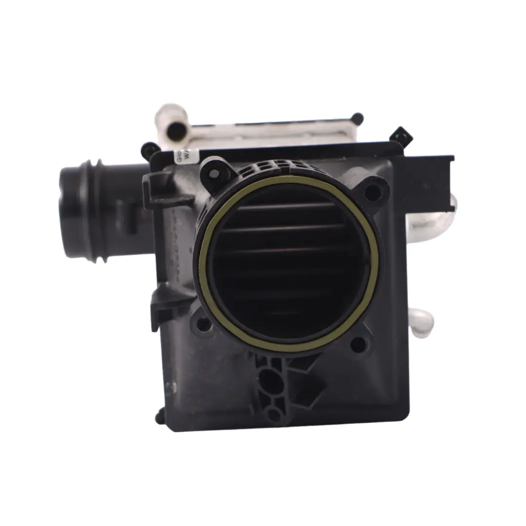 DFYA Intercooler per VW Volkswagen Golf 8 1.5 eTSI con numero di parte 04E145785M VW Volkswagen Golf 8 1.5 eTSI DFYA Intercooler - SKU 04E145785M - Numero di parte 04E145785M